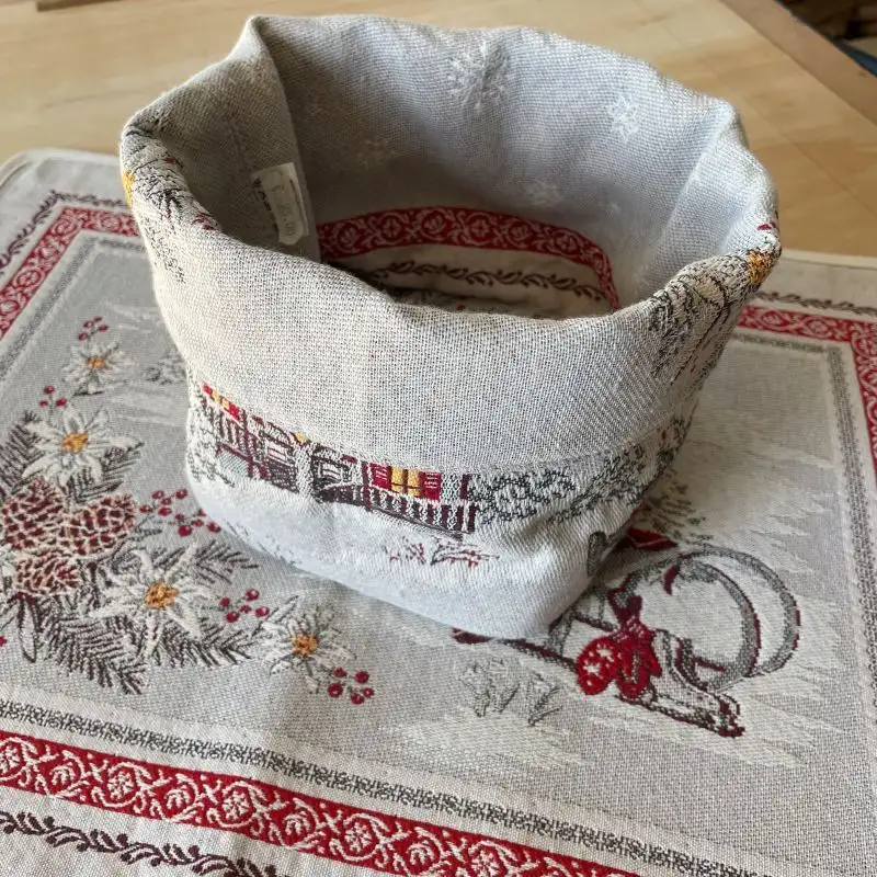 Panière en Jacquard, "Savoie" Tissus Toselli, Nice